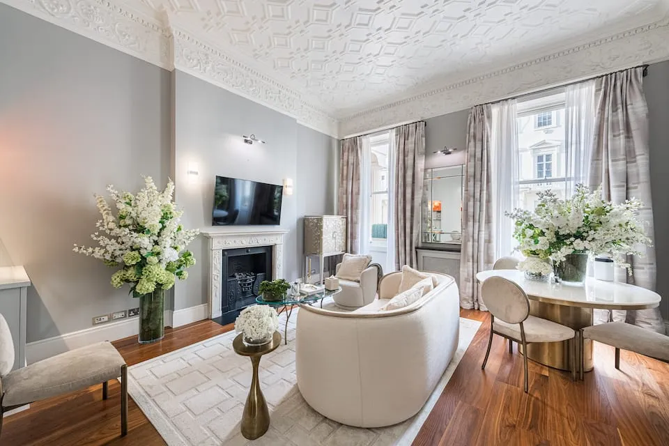 Luxury 2BR GF Gem in Belgravia | Eaton Place